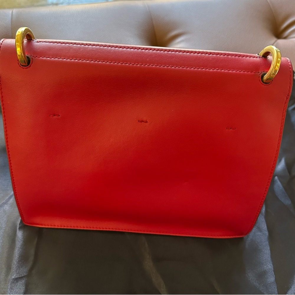 Fendi Kan U Medium Shoulder Bag Red Calfskin Leather  Gold Chain & Leather Strap - Picture 3 of 11